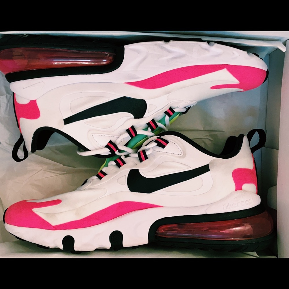 Nike Air Max 270 Reacts